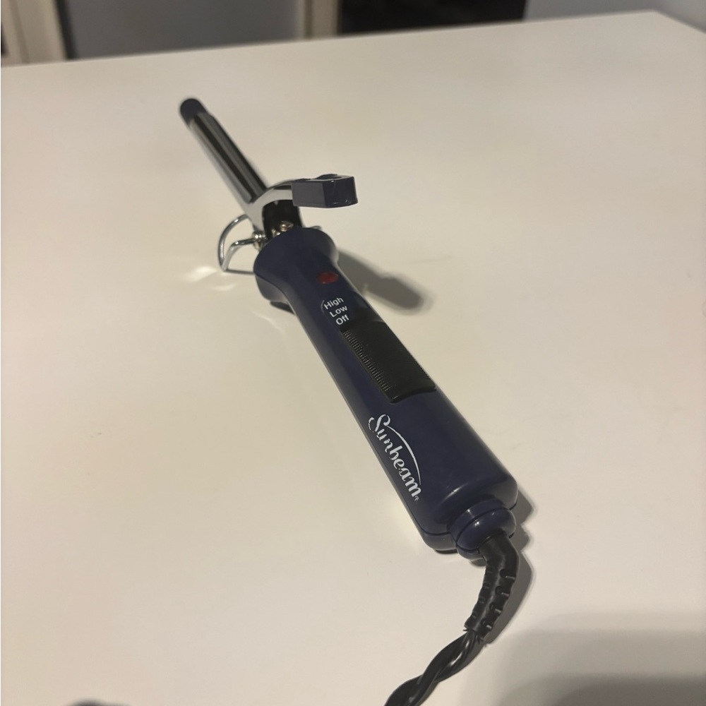 Sunbeam Curling Iron in Navy